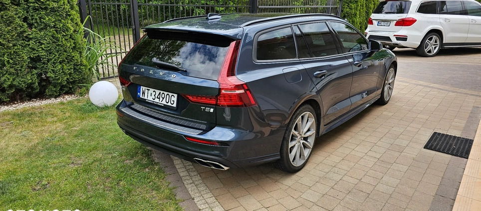 Volvo V60 cena 119000 przebieg: 58000, rok produkcji 2020 z Gąbin małe 79